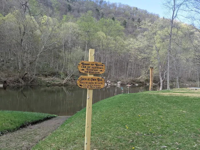 Sullivan's Camp Cacapon 4