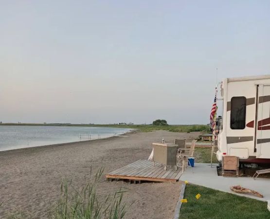 Lake Henry Campground