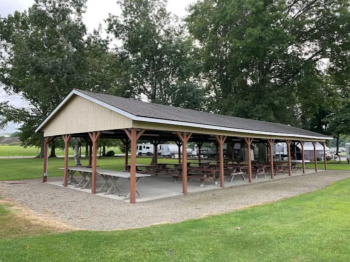 A.R.U. Marina & Campgrounds 0