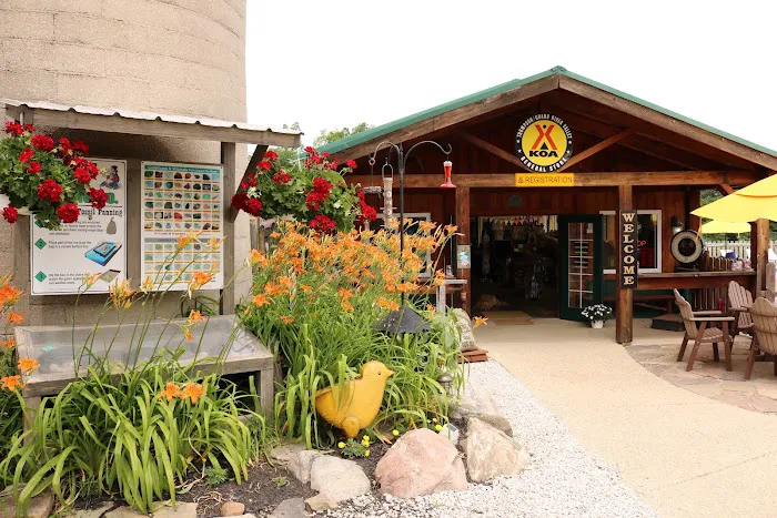 Thompson / Grand River Valley KOA Holiday 5