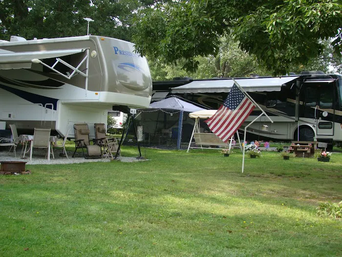 Thompson / Grand River Valley KOA Holiday 6