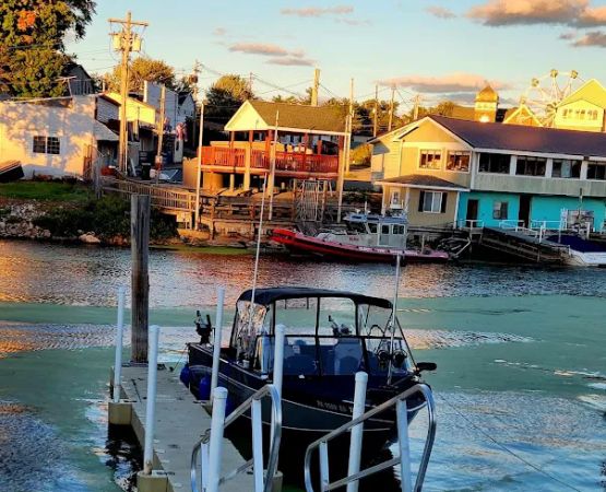 Olcott Harbor Resort