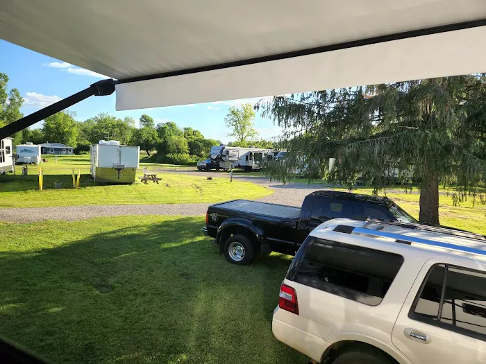 Brookview RV Park & Camping 9
