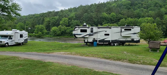 Henderson’s hide-a-way campground 5