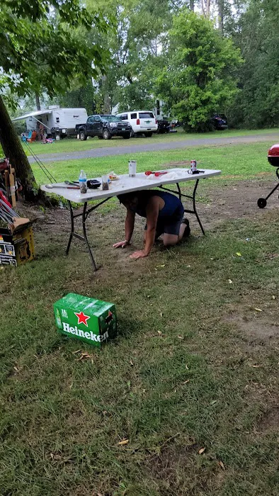 Henderson’s hide-a-way campground 6