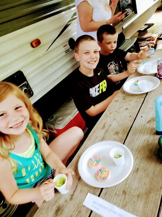 Rest-N-Nest Campground 9
