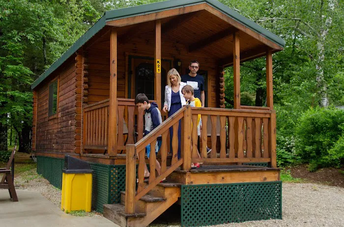 Strafford / Lake Winnipesaukee South KOA Holiday 9