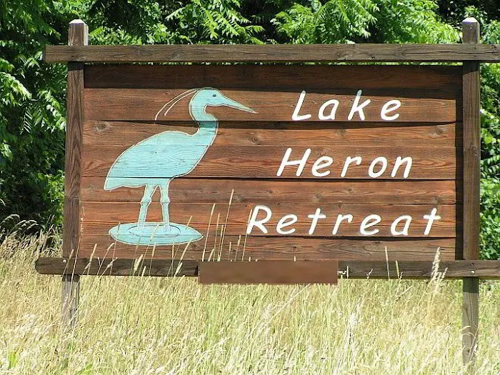 Lake Heron Retreat 7