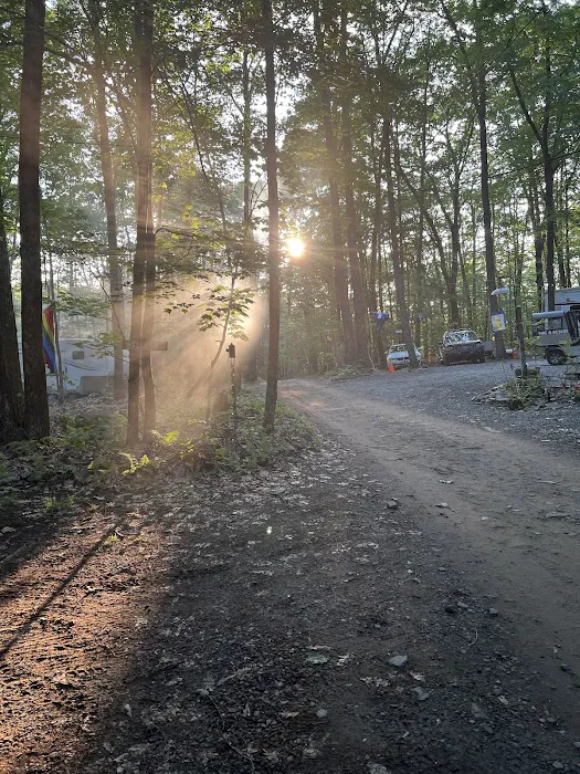 Oneida Campground & Lodge 7