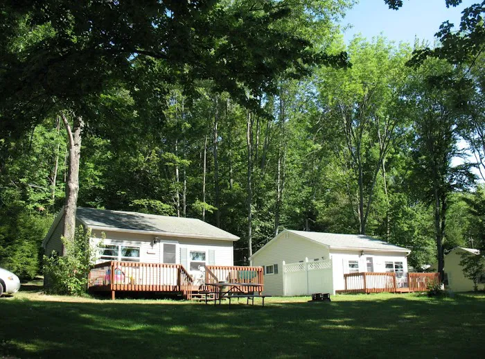 Keen Lake Camping Cottage Resort 1