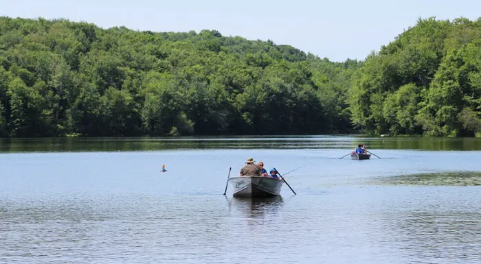 Keen Lake Camping Cottage Resort 9
