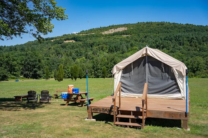 Blue Mountain Camping & Glamping 1