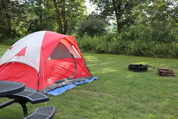 Blue Mountain Camping & Glamping 0
