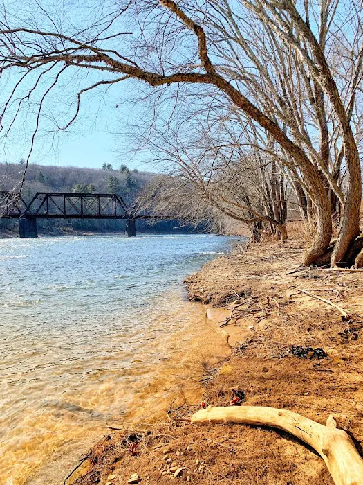 Narrowsburg Campground (Lander's River Trips) 4