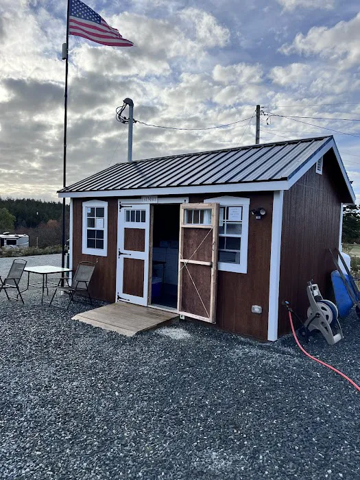 Henry Cove RV Park 0