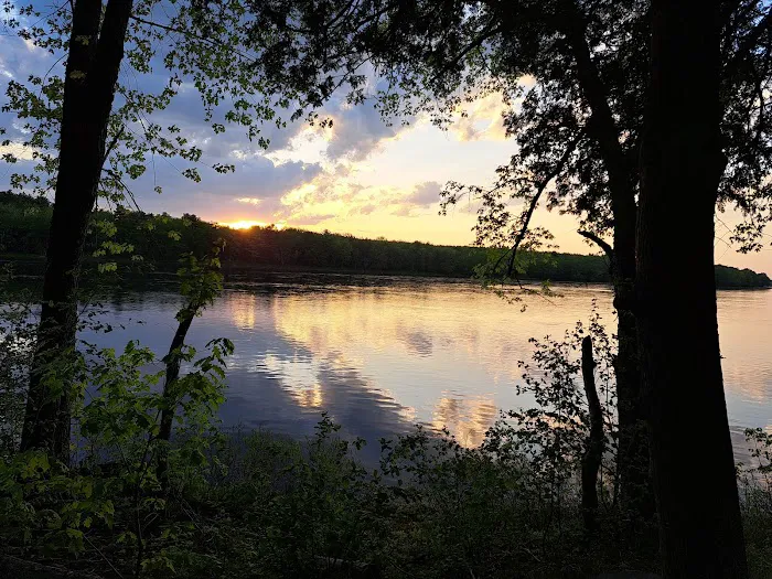 Point Passadumkeag River Cabins 8