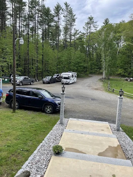 Evergreens Campground & Restaurant 4
