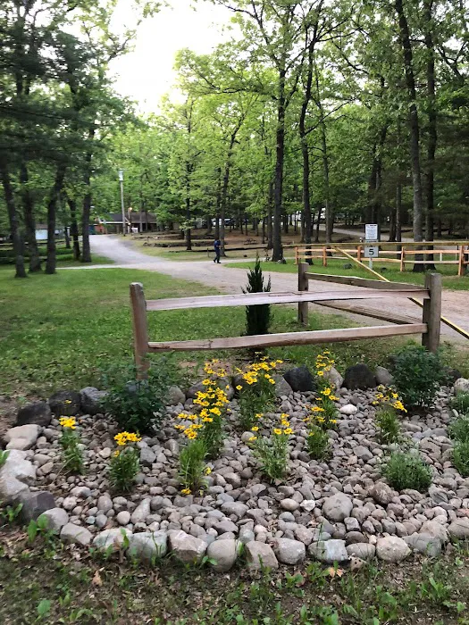 Oak Knoll Family Campground 4