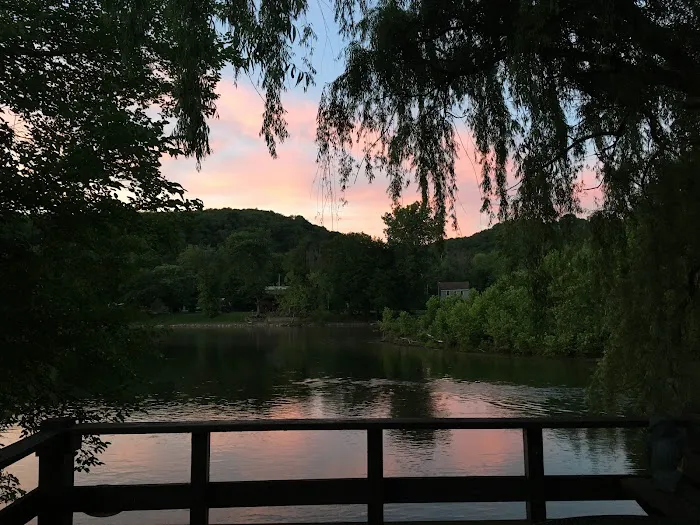 RIVERBANK CAMPGROUND AND COTTAGE RENTAL 7
