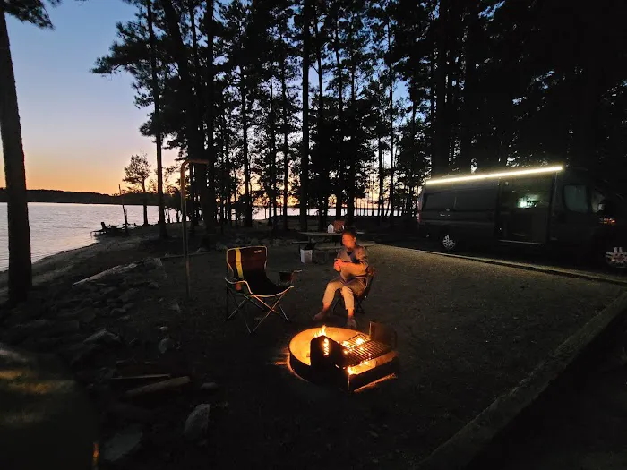Kerr Lake, County Line Camping 0
