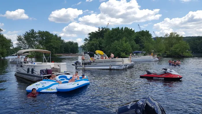 River Edge RV Camp & Marina 0