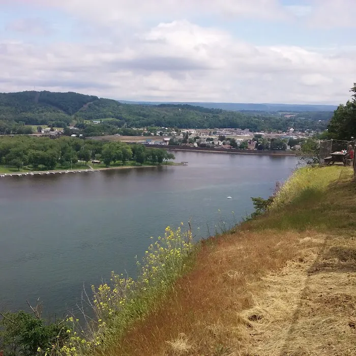 River Edge RV Camp & Marina 5