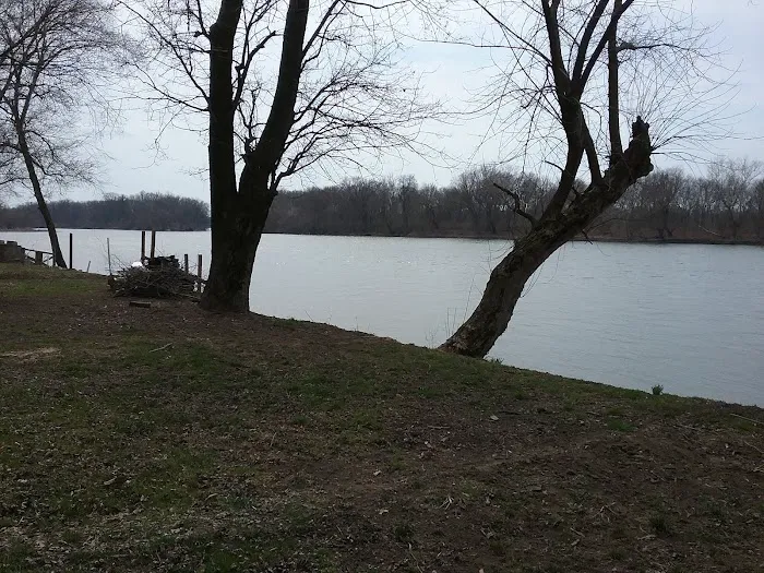Stiely's Rivershore Campground 3