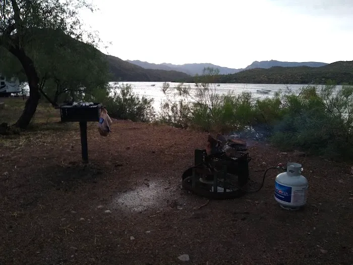 Apache Lake Vista 5