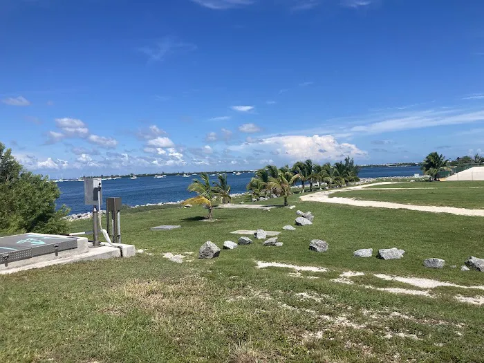 Trumbo Point Tropical Landing 0
