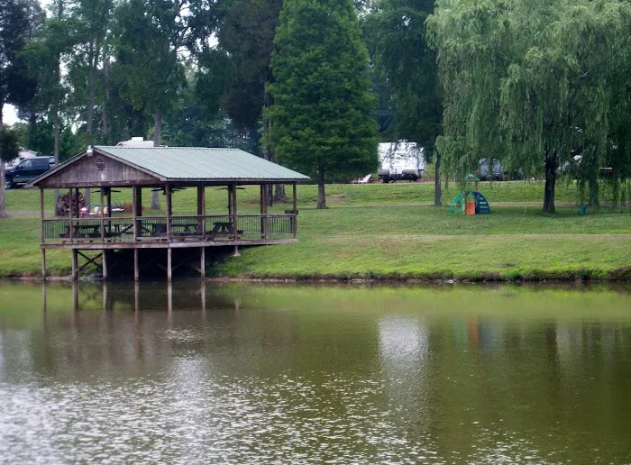 Golden Pond Campground 7