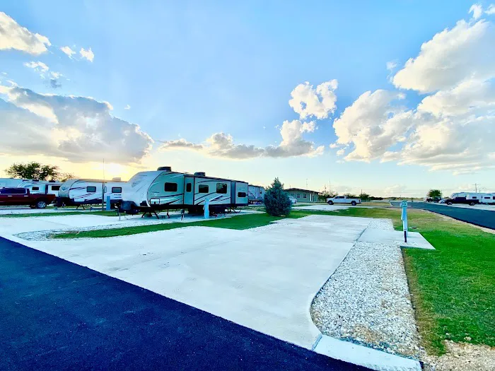 Pecan Springs RV Resort 6
