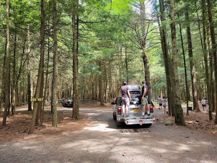 Country Roads Campground 8