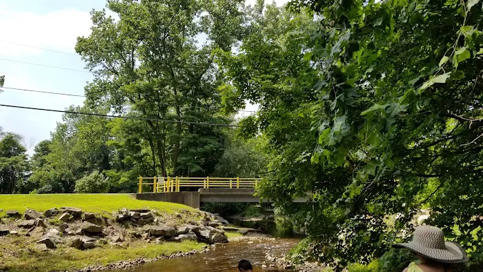 Lone Oak Campsites 7
