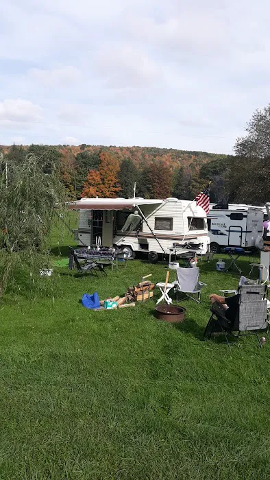 Crazy Acres Campground at Beaver Spring Lake 5