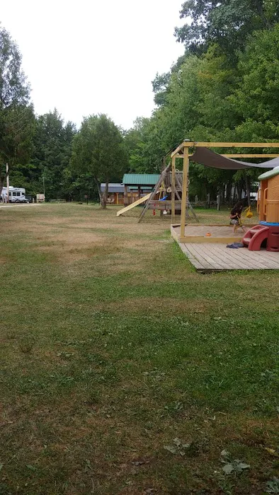 Crazy Acres Campground at Beaver Spring Lake 7