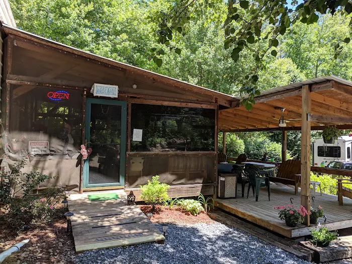 Skyisland Retreat And Campground 8