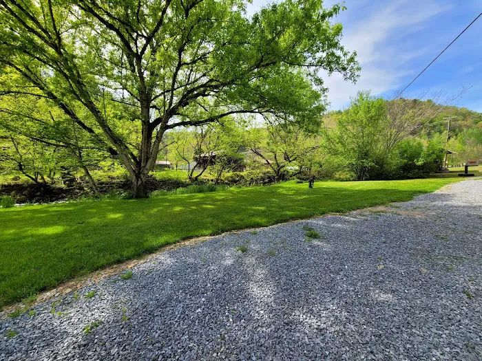 Creekside Stayz Campground 3