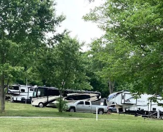 Lazy Llama Campground