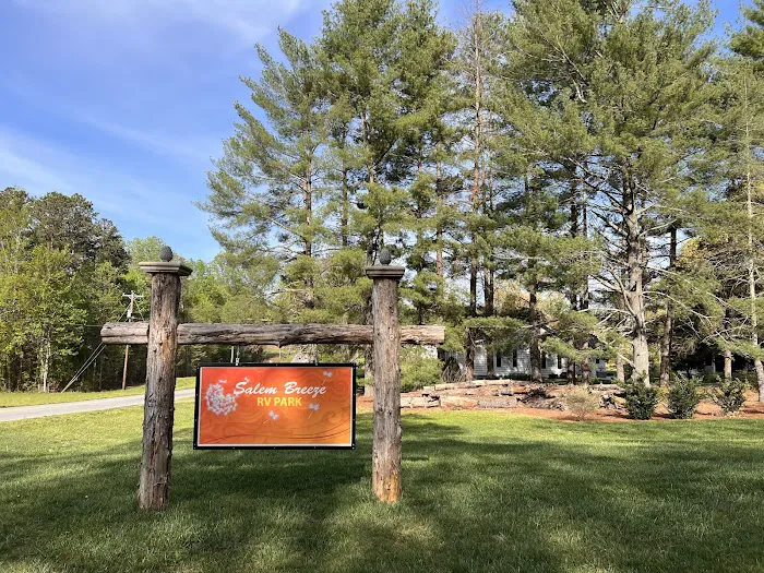 Salem Breeze RV Park 4