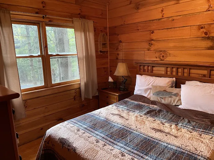 Chestnut Creek Cabins 0