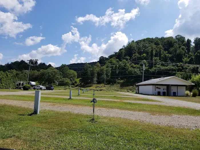 Old Cranks RV Park & Campground 1