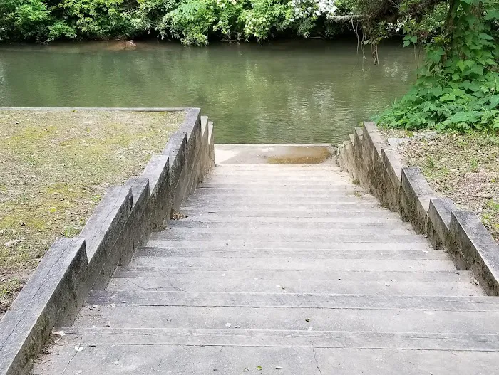 Lindsey Ford, Amicalola River Access 0
