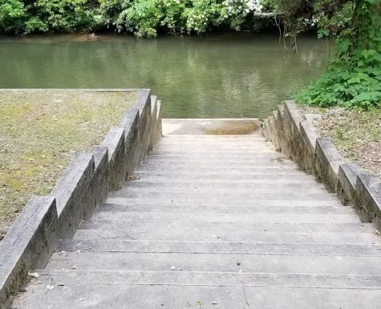 Lindsey Ford, Amicalola River Access