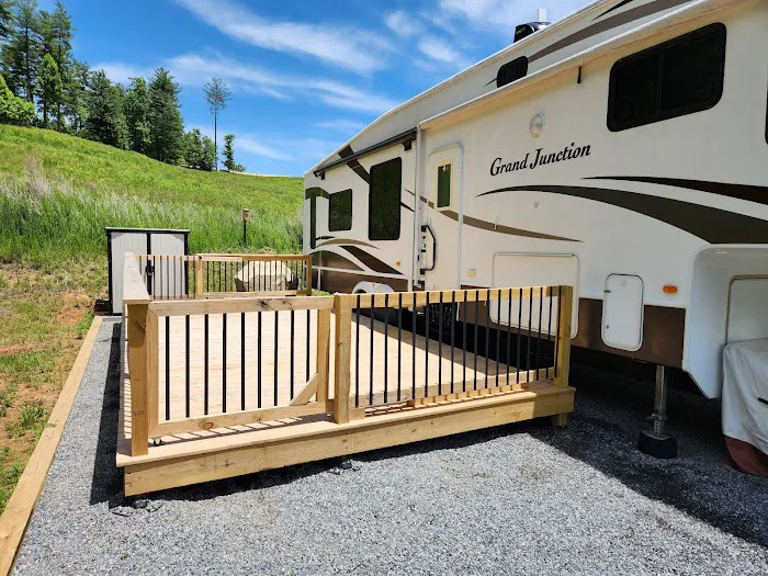 Lake James Camping Resort & Marina 9