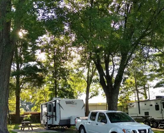 Town Mountain Travel Park