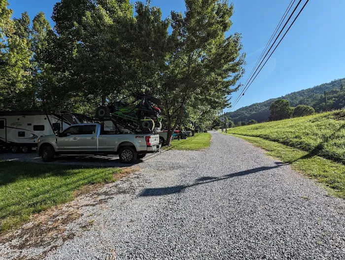 Double D Roost campground 6