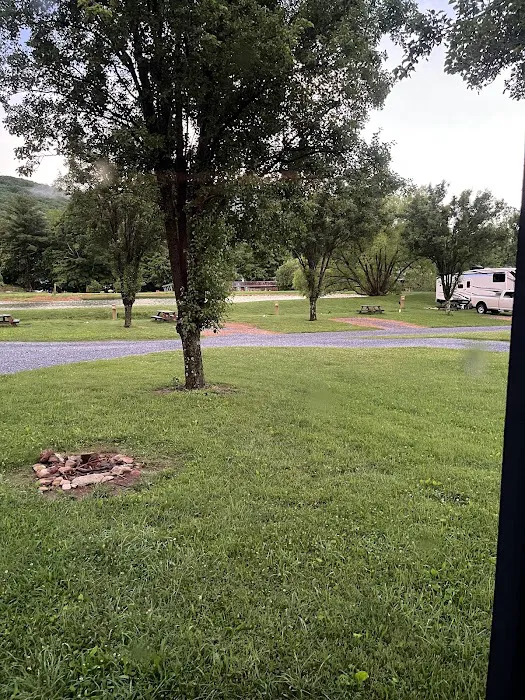 Grand View Ranch and RV Park 6