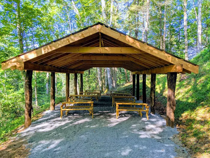 Hawthorn Haven Cabins & Chapel 1