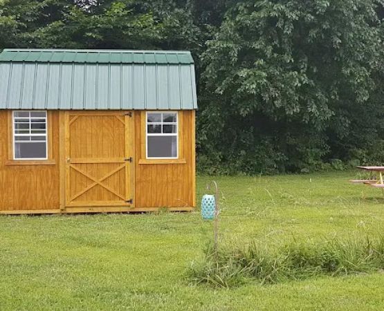 Grins & Pickin's CampFarm LLC