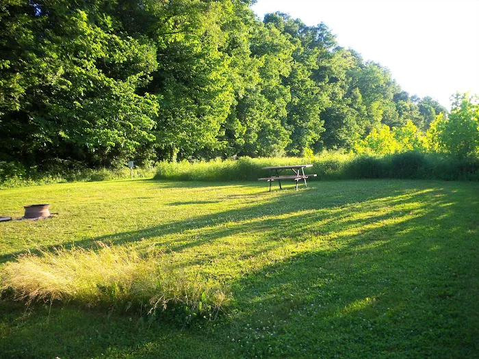 Grins & Pickin's CampFarm LLC 2